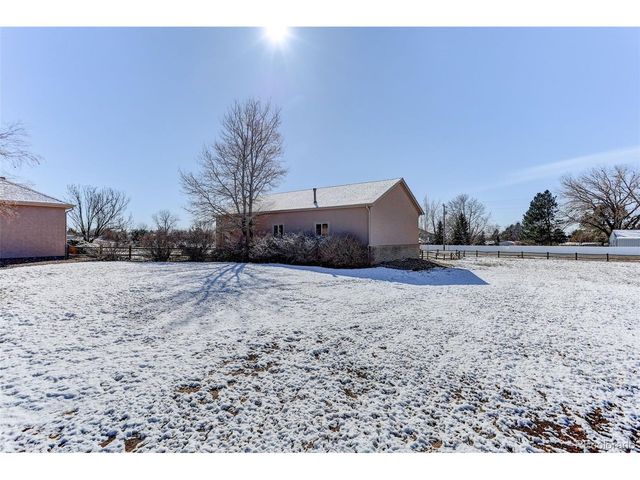 18031 Wagon Trl, Mead, CO 80542