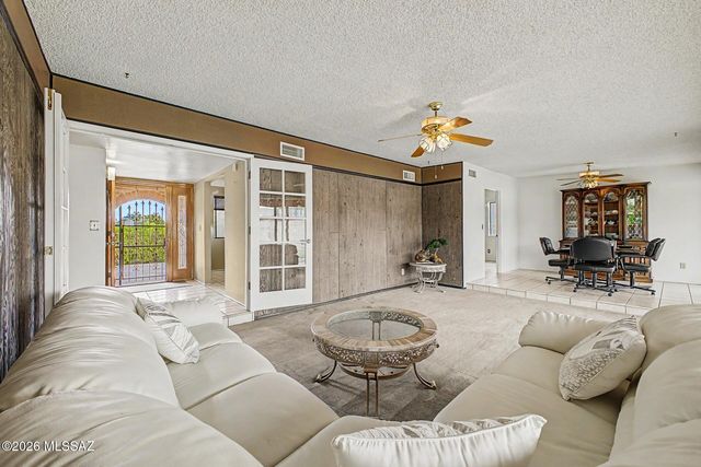 3241 S Hearthstone Drive, Tucson, AZ 85730