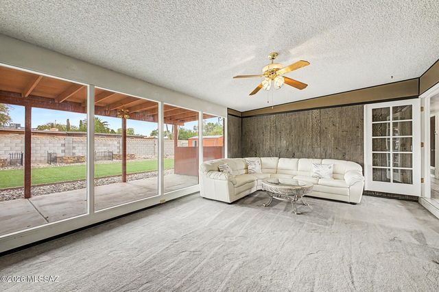 3241 S Hearthstone Drive, Tucson, AZ 85730