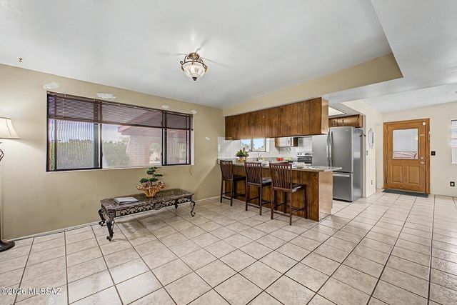 3241 S Hearthstone Drive, Tucson, AZ 85730