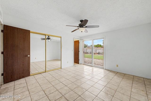 3241 S Hearthstone Drive, Tucson, AZ 85730