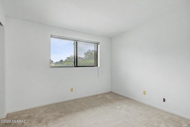 3241 S Hearthstone Drive, Tucson, AZ 85730