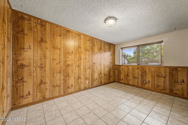 3241 S Hearthstone Drive, Tucson, AZ 85730