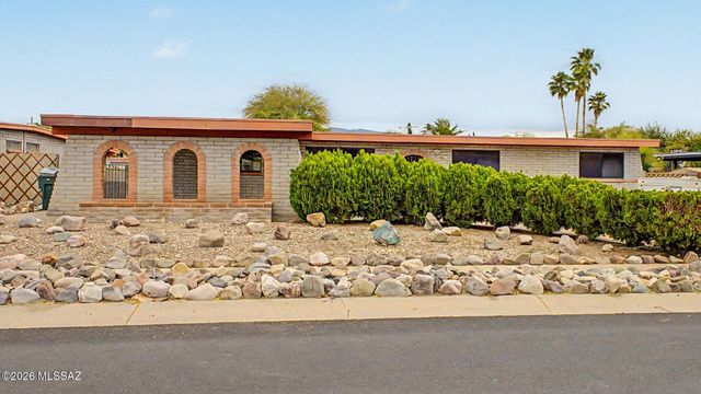 3241 S Hearthstone Drive, Tucson, AZ 85730