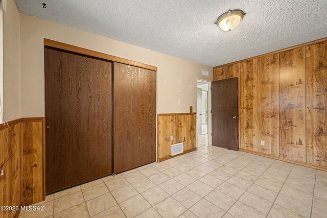 3241 S Hearthstone Drive, Tucson, AZ 85730