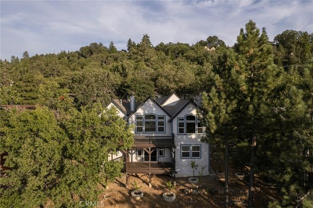 1477 Sequoia Drive, Lake Arrowhead, CA 92352