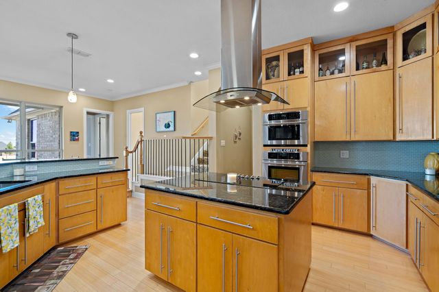 100 Wapiti Drive, Azle, TX 76020