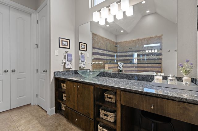 100 Wapiti Drive, Azle, TX 76020