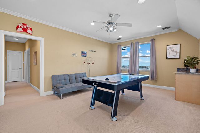 100 Wapiti Drive, Azle, TX 76020