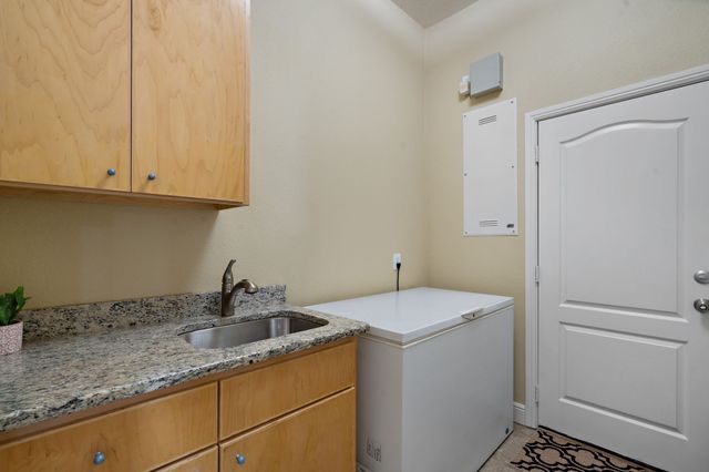 100 Wapiti Drive, Azle, TX 76020