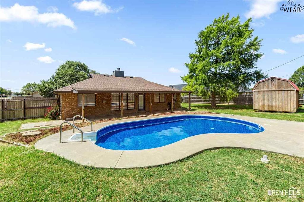 5001 SUNNYBROOK LANE, Wichita Falls, TX 76310