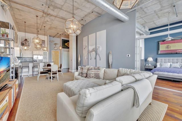 411 NW 1ST Avenue 704, Fort Lauderdale, FL 33301