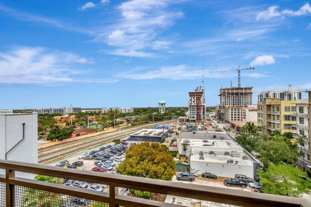 411 NW 1ST Avenue 704, Fort Lauderdale, FL 33301