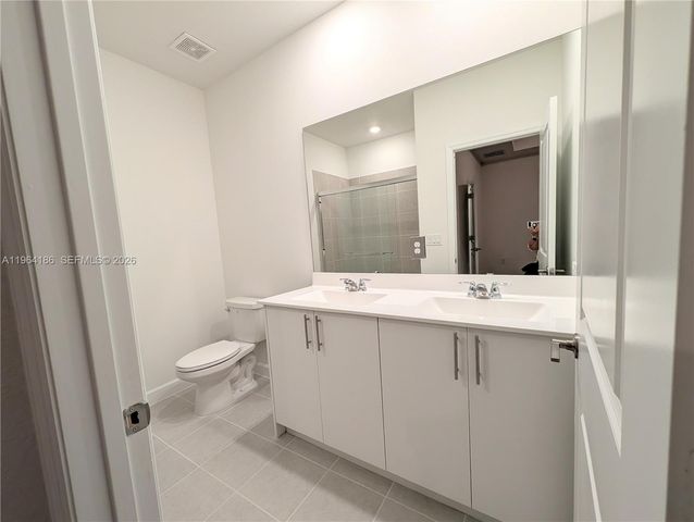 1172 SE 1st Terrace, Florida City, FL 33034