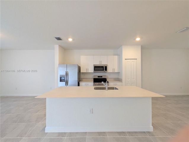 1172 SE 1st Terrace, Florida City, FL 33034