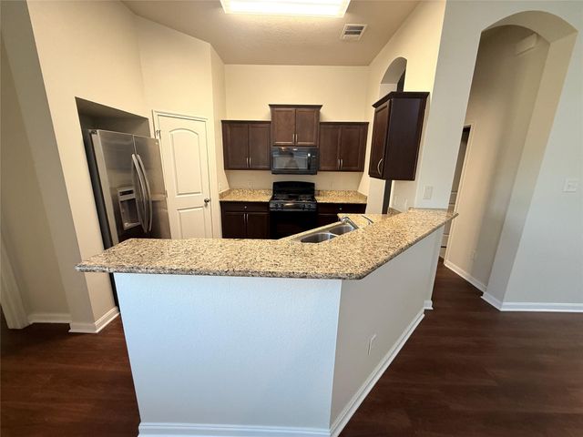 2812 Silver Oak Drive, College Station, TX 77845