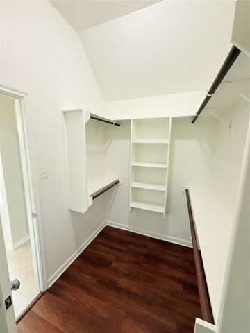 2812 Silver Oak Drive, College Station, TX 77845