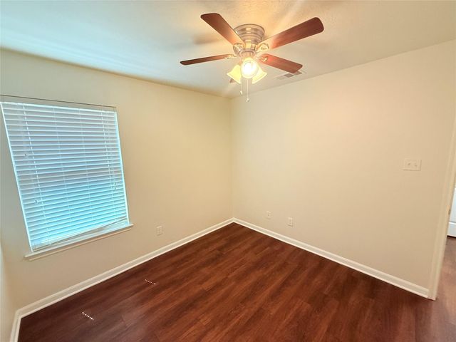 2812 Silver Oak Drive, College Station, TX 77845