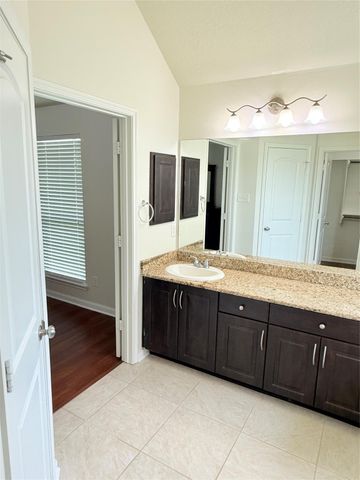 2812 Silver Oak Drive, College Station, TX 77845