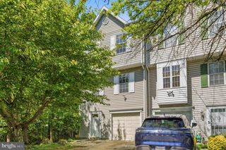 3135 FOREST RUN DR, District Heights, MD 20747