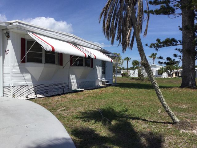 21 Oro Grande Way, Port St. Lucie, FL 34952