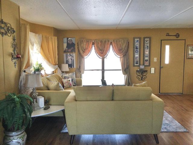 21 Oro Grande Way, Port St. Lucie, FL 34952
