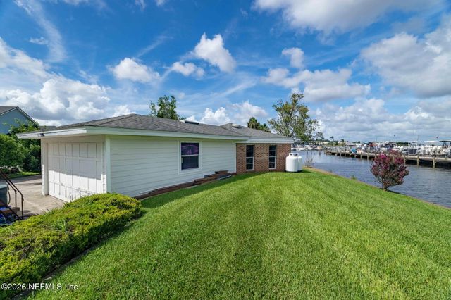 1105 FISHERMANS Way, Fleming Island, FL 32003