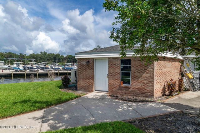 1105 FISHERMANS Way, Fleming Island, FL 32003