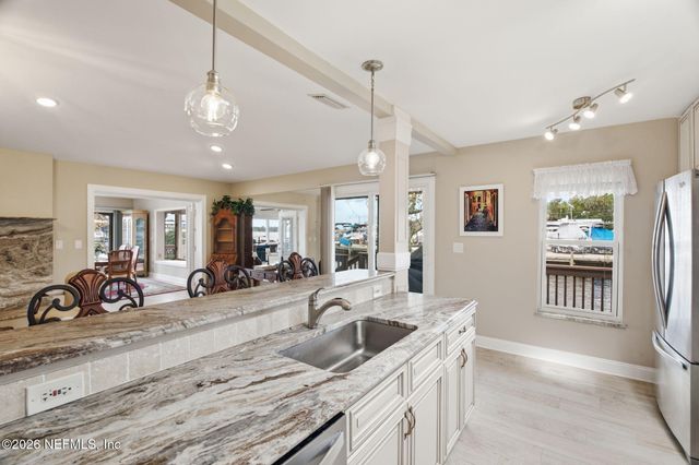1105 FISHERMANS Way, Fleming Island, FL 32003
