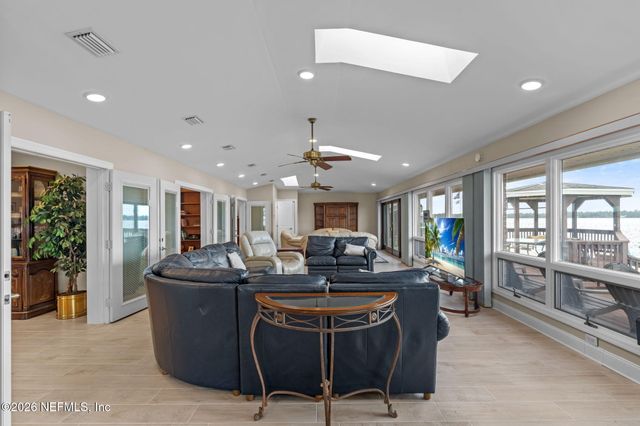 1105 FISHERMANS Way, Fleming Island, FL 32003
