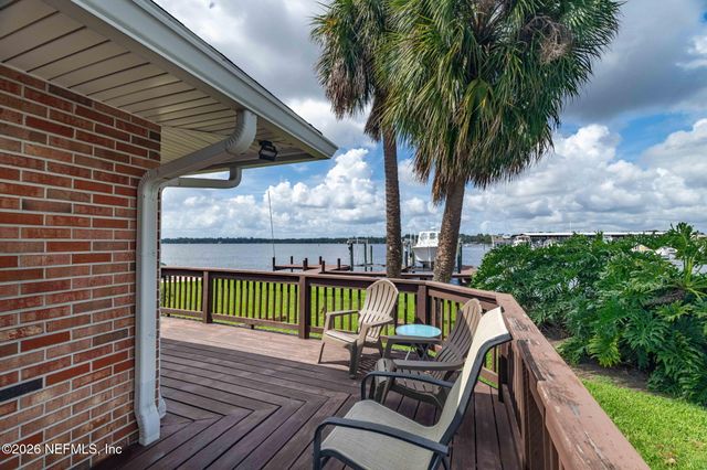 1105 FISHERMANS Way, Fleming Island, FL 32003