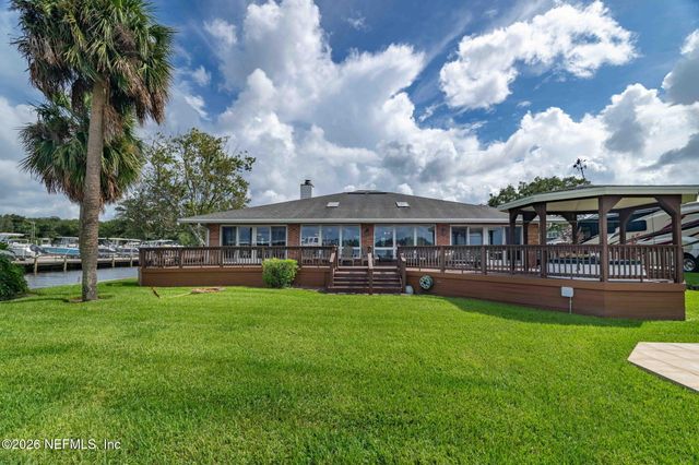 1105 FISHERMANS Way, Fleming Island, FL 32003