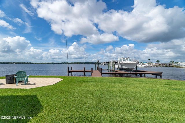 1105 FISHERMANS Way, Fleming Island, FL 32003