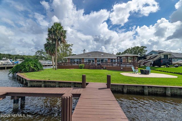 1105 FISHERMANS Way, Fleming Island, FL 32003
