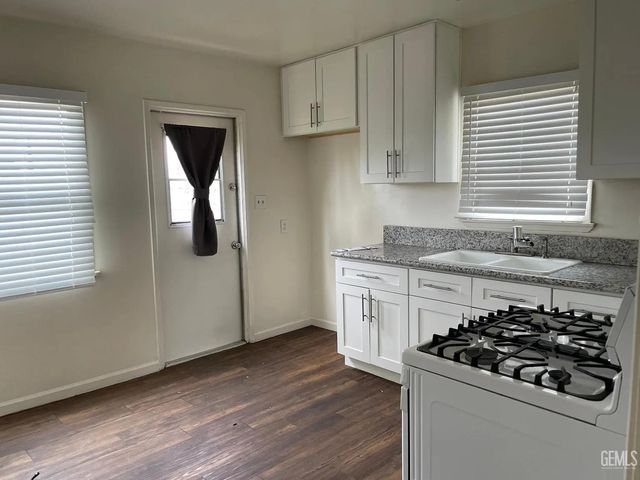 2613 Dina Way, Bakersfield, CA 93308