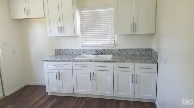 2613 Dina Way, Bakersfield, CA 93308