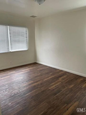 2613 Dina Way, Bakersfield, CA 93308