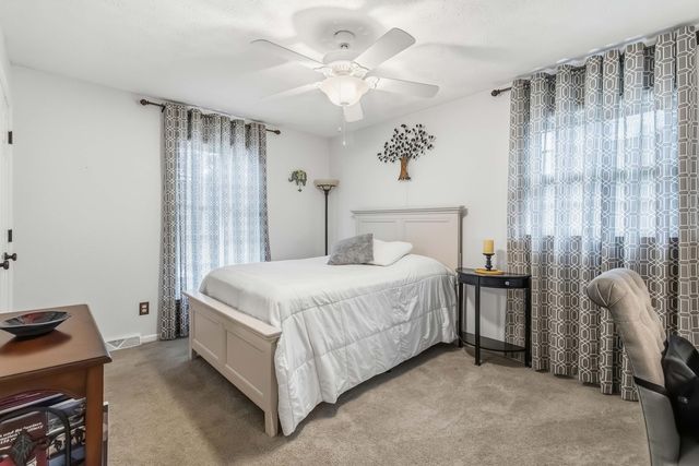 3885 Gladman Way, Lexington, KY 40514
