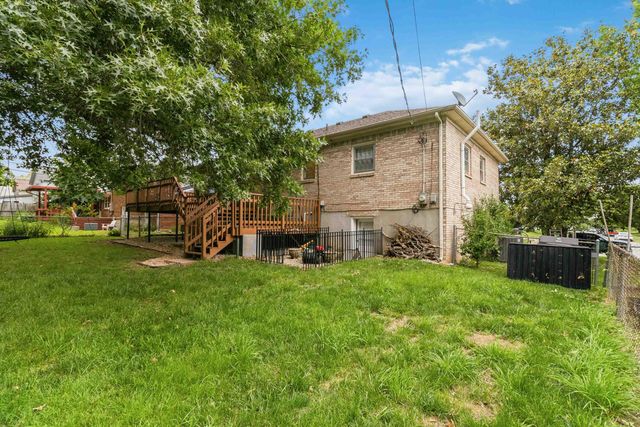 3885 Gladman Way, Lexington, KY 40514