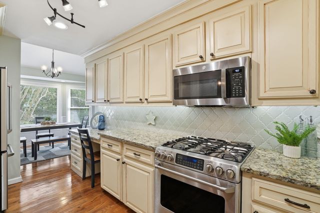 1098 Blue Marlin Drive, Charleston, SC 29412