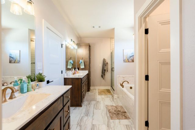 85 Marthas Field Drive, Greenbrier, AR 72058