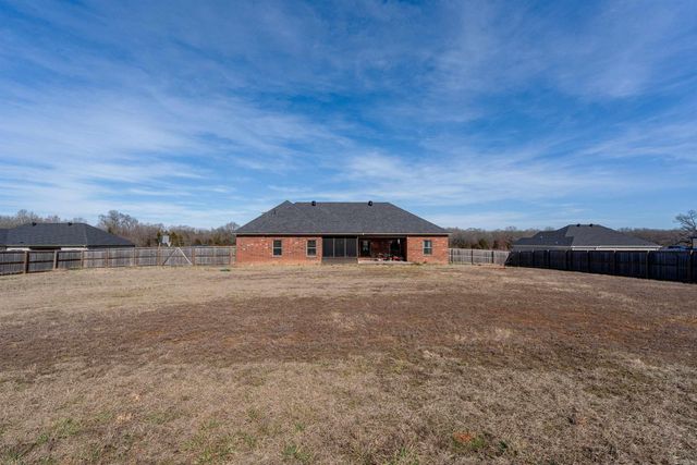 85 Marthas Field Drive, Greenbrier, AR 72058