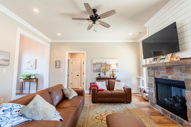 85 Marthas Field Drive, Greenbrier, AR 72058