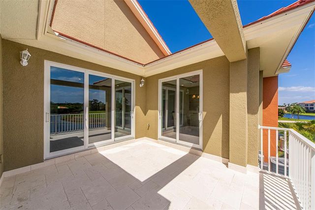 17B FRANKLIN COURT S, St Petersburg, FL 33711