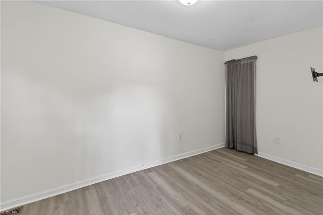 3321 Candlewood DR, Hampton, VA 23666