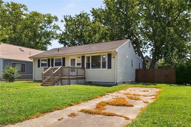 3321 Candlewood DR, Hampton, VA 23666