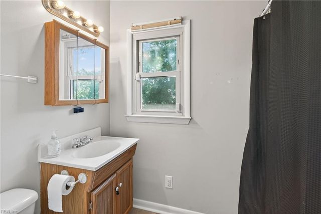 3321 Candlewood DR, Hampton, VA 23666