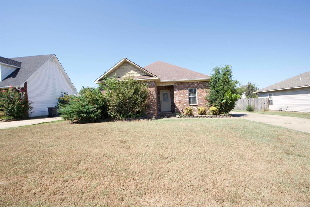 4600 Ocean Drive, Jonesboro, AR 72405