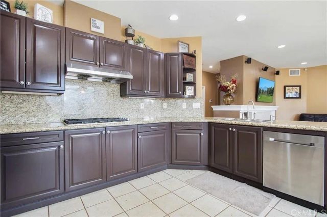 113 Gomez Circle, Placentia, CA 92870
