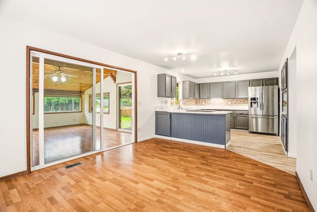 1822 E 33RD Ave, Spokane, WA 99203